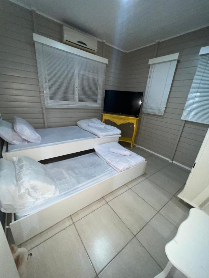 A Pousada Uluwatu Florianópolis Exterior foto